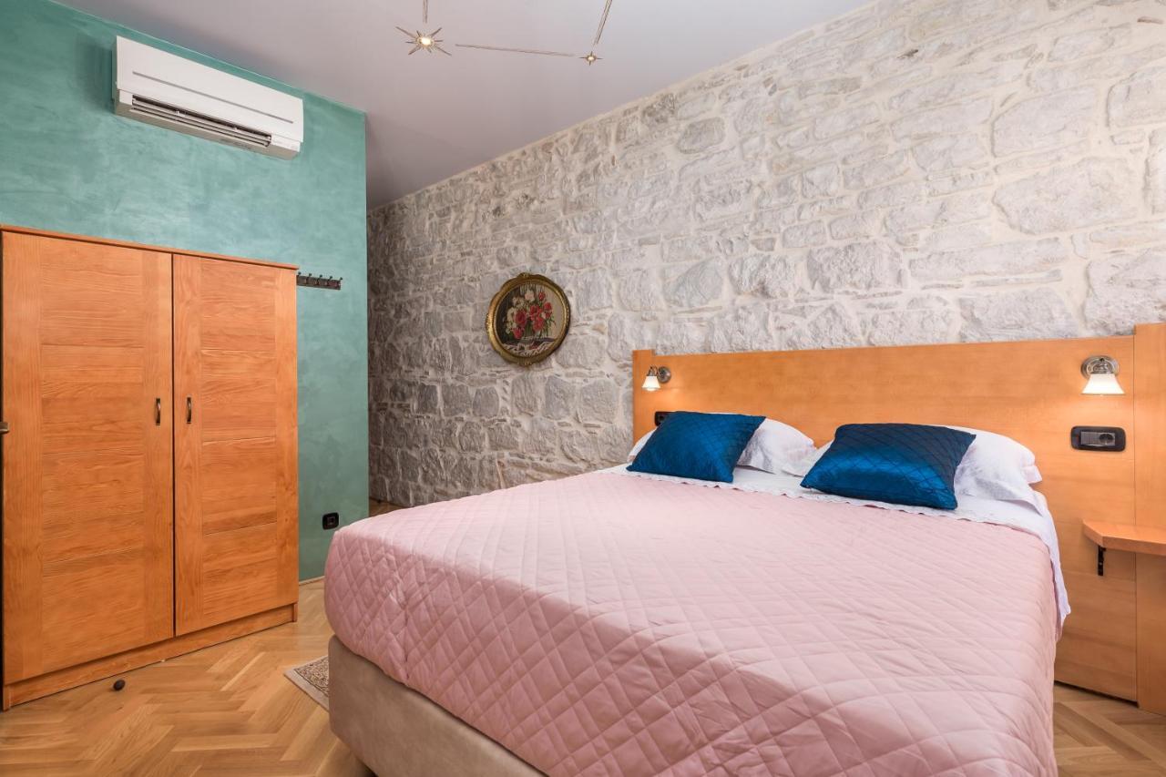 Captain'S Guest House Spalato Esterno foto