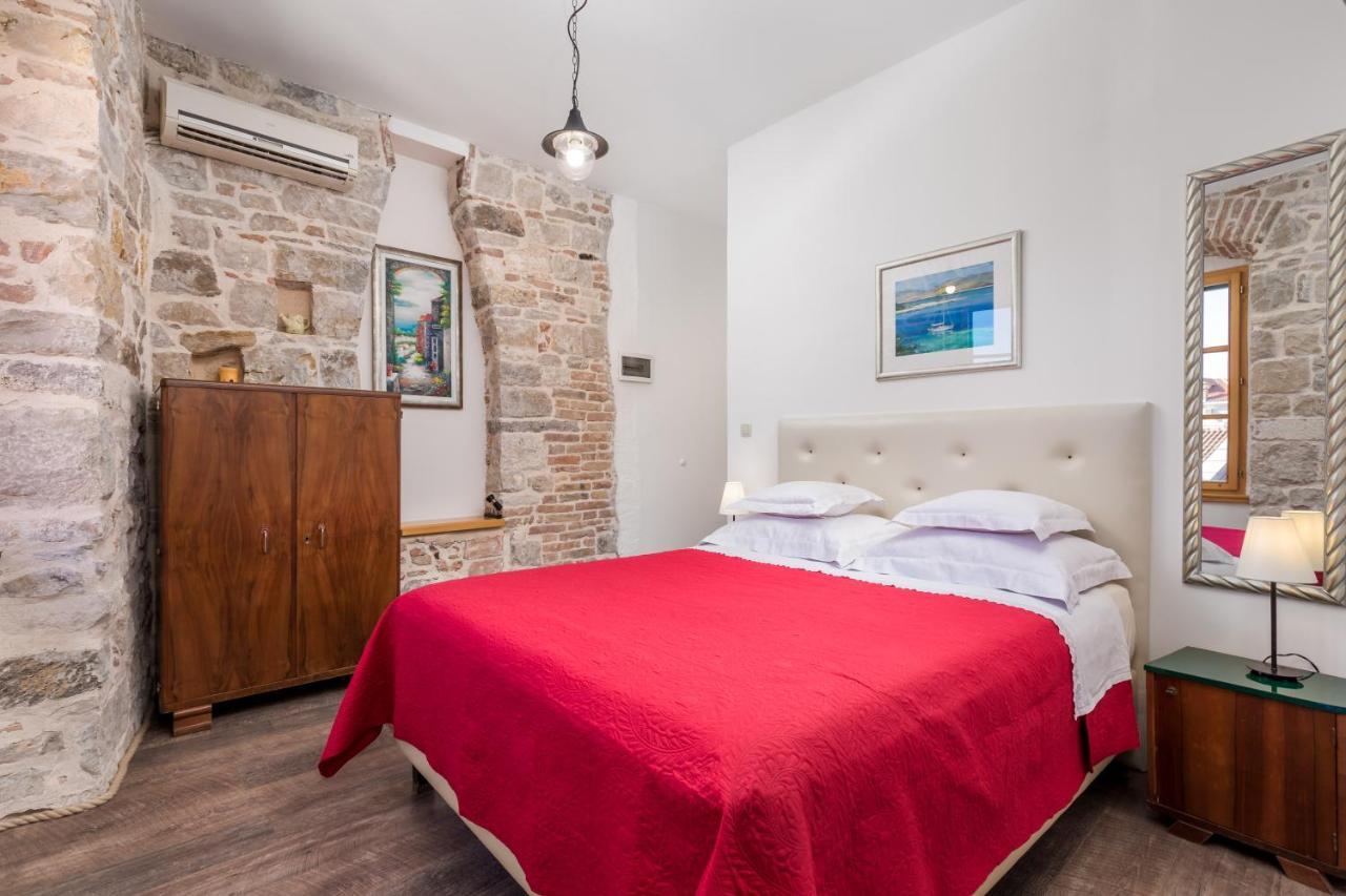 Captain'S Guest House Spalato Esterno foto